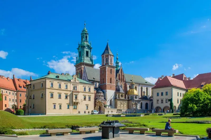 Krakowska starówka dobra na spacer, czyli jak najlepiej zwiedzać stolicę Małopolski?
